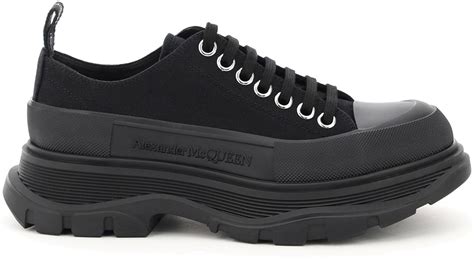 Alexander McQueen Tread Slick Low Lace Up .